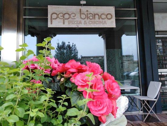 Pepe Bianco pizza e cucina