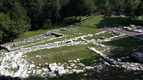 Area archeologica Monte San Martino ai Campi