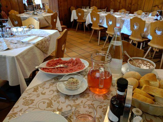 Trattoria Piè di Castello Sas